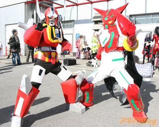 Illustration for article titled Cosplay This Winter, So Amazing, So-So, And So Frightening